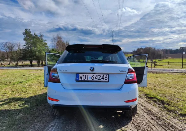 samochody osobowe Skoda Fabia cena 59000 przebieg: 56000, rok produkcji 2019 z Gogolin